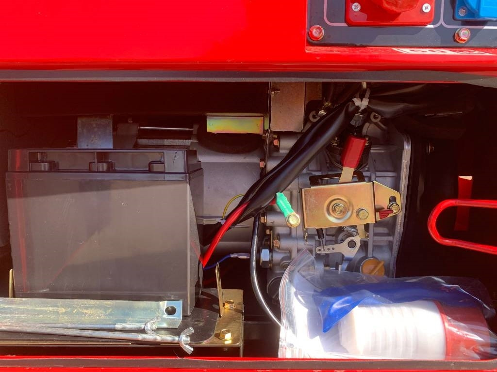 Erdmann ER10000 - Електричний генератор: фото 5 Erdmann ER10000 - Електричний генератор: фото 5