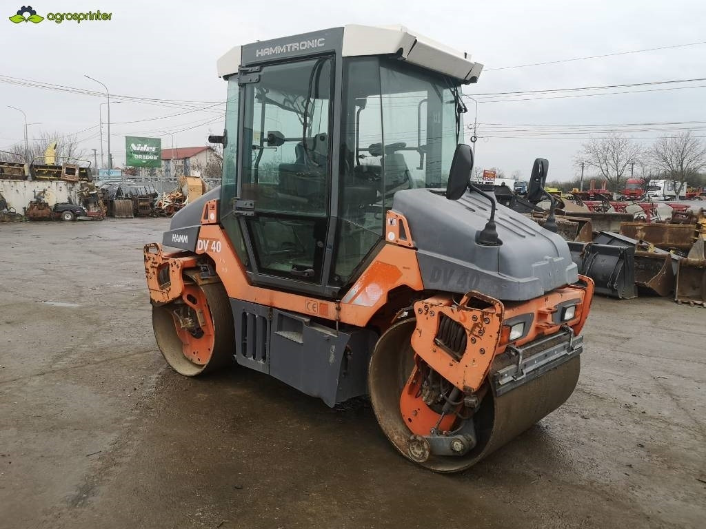 Hamm DV 40 VV - Дорожній каток: фото 1 Hamm DV 40 VV - Дорожній каток: фото 1