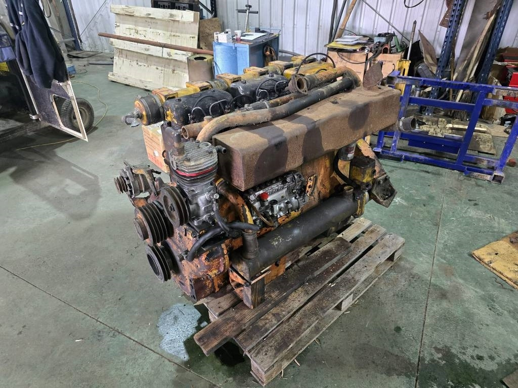 Hanomag 6 Cylinder ENGINE - Двигун в категорії Будівельна техніка: фото 1 Hanomag 6 Cylinder ENGINE - Двигун в категорії Будівельна техніка: фото 1