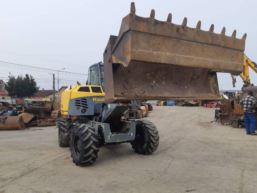 Haulotte 970 - Телескопічний фронтальний навантажувач: фото 5 Haulotte 970 - Телескопічний фронтальний навантажувач: фото 5