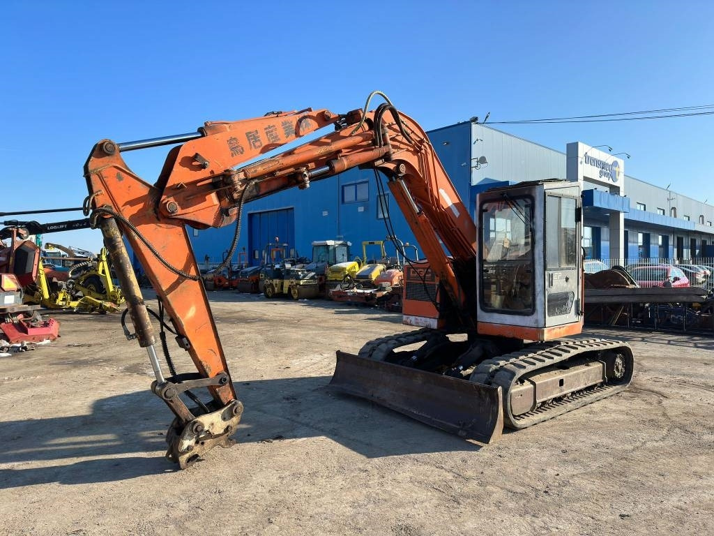 Hitachi EX 60 URG - Міні-екскаватор: фото 1 Hitachi EX 60 URG - Міні-екскаватор: фото 1