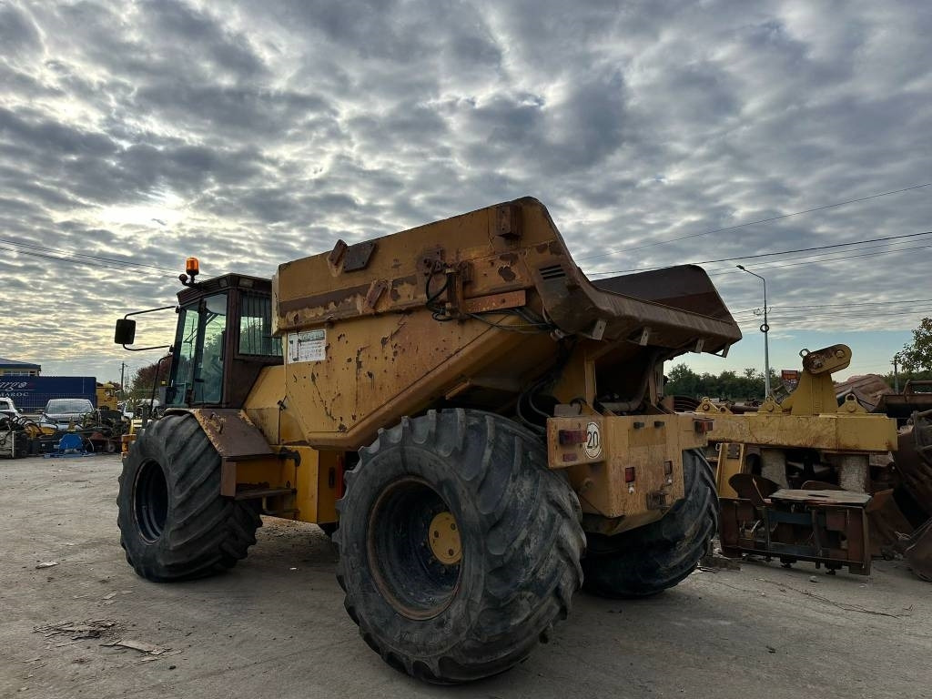 Hydrema 910 - Шарнірний самоскид: фото 3 Hydrema 910 - Шарнірний самоскид: фото 3