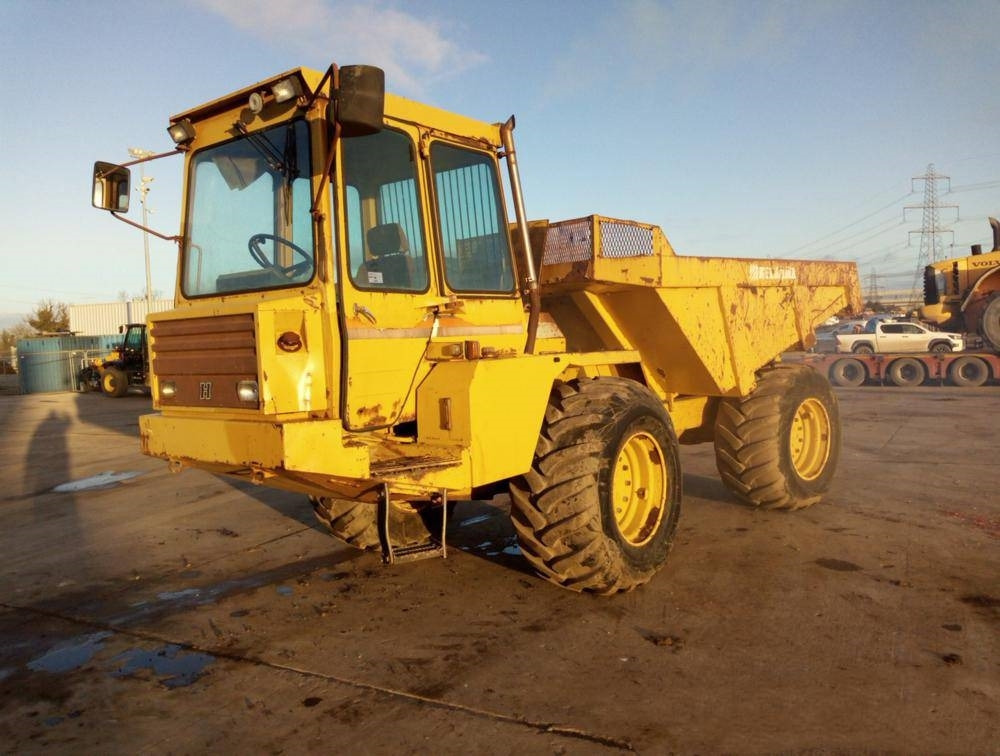 Hydrema MBC 4x4 - Шарнірний самоскид: фото 1 Hydrema MBC 4x4 - Шарнірний самоскид: фото 1