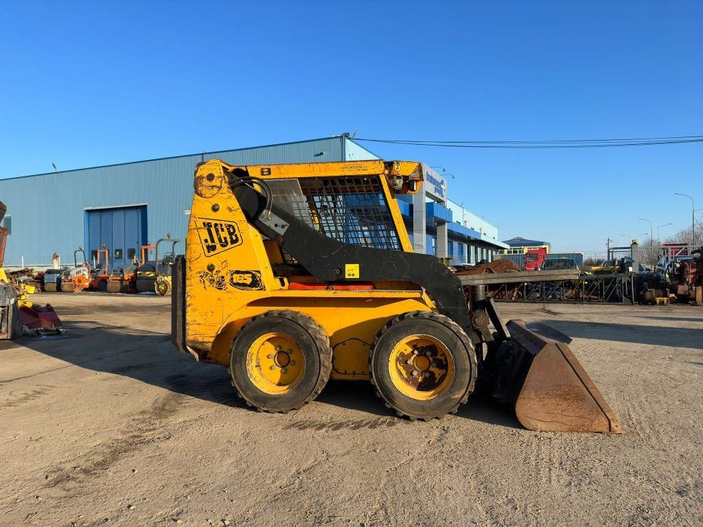 JCB 165 - Міні-навантажувач: фото 2 JCB 165 - Міні-навантажувач: фото 2