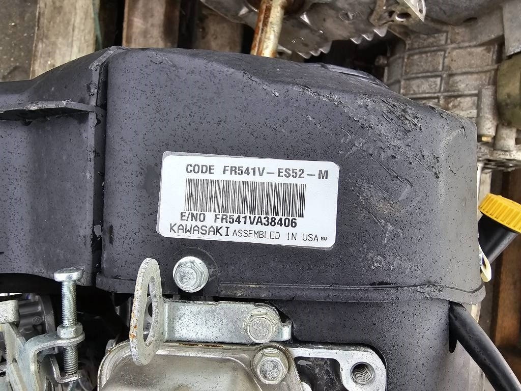 Kawasaki SRB3/P V-0113 ENGINE - Двигун в категорії Будівельна техніка: фото 5 Kawasaki SRB3/P V-0113 ENGINE - Двигун в категорії Будівельна техніка: фото 5