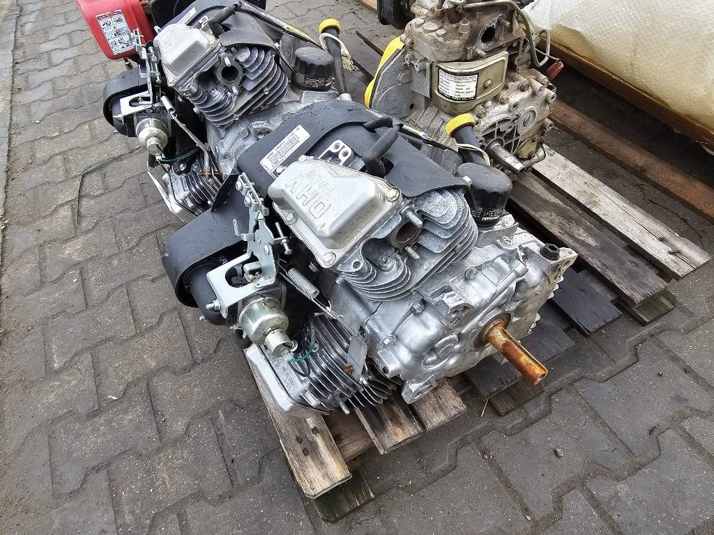 Kawasaki SRB3/P V-0113 ENGINE - Двигун в категорії Будівельна техніка: фото 2 Kawasaki SRB3/P V-0113 ENGINE - Двигун в категорії Будівельна техніка: фото 2