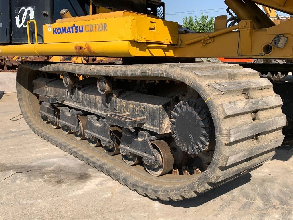 Komatsu CD 110 R-1 - Гусеничний самоскид: фото 4 Komatsu CD 110 R-1 - Гусеничний самоскид: фото 4