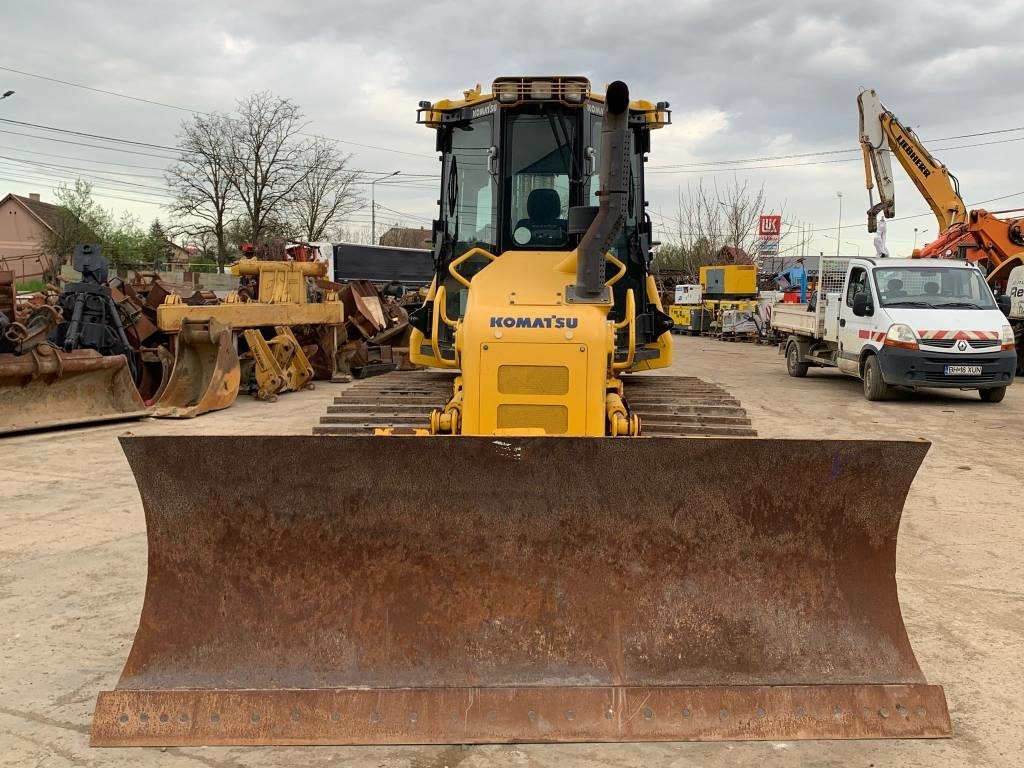 Komatsu D 51 PX-24 - Бульдозер: фото 5 Komatsu D 51 PX-24 - Бульдозер: фото 5