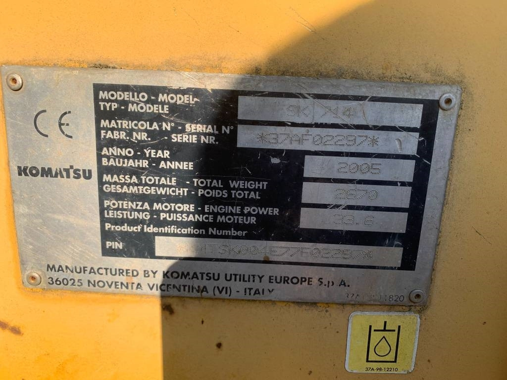 Міні-навантажувач Komatsu SK 714 FOR PARTS: фото 7 Міні-навантажувач Komatsu SK 714 FOR PARTS: фото 7