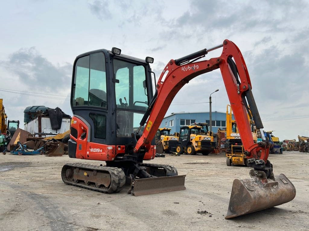 Kubota KX 019-4 - Міні-екскаватор: фото 1 Kubota KX 019-4 - Міні-екскаватор: фото 1