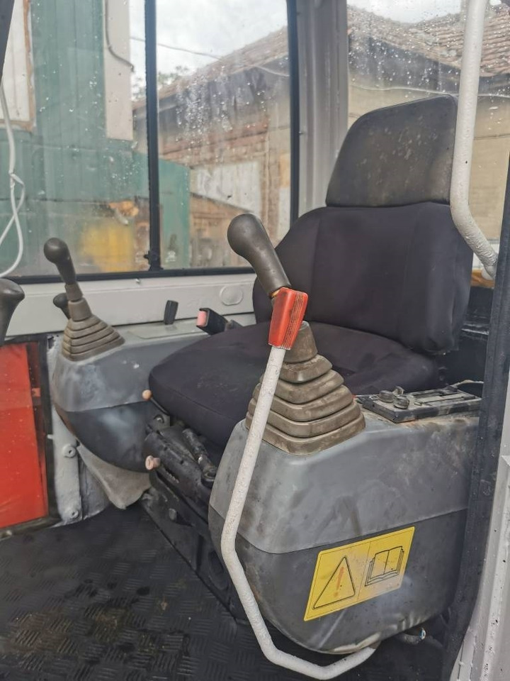 Kubota KX 71-2 - Міні-екскаватор: фото 5 Kubota KX 71-2 - Міні-екскаватор: фото 5