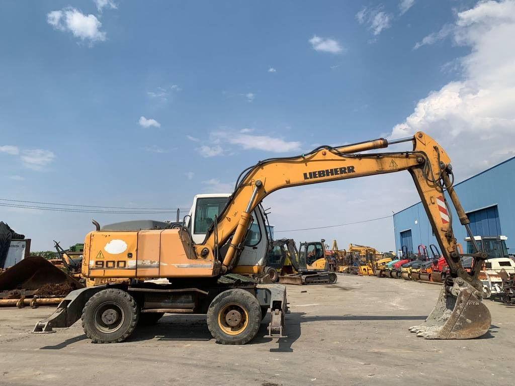 Liebherr A 900 C - Колісний екскаватор: фото 3 Liebherr A 900 C - Колісний екскаватор: фото 3