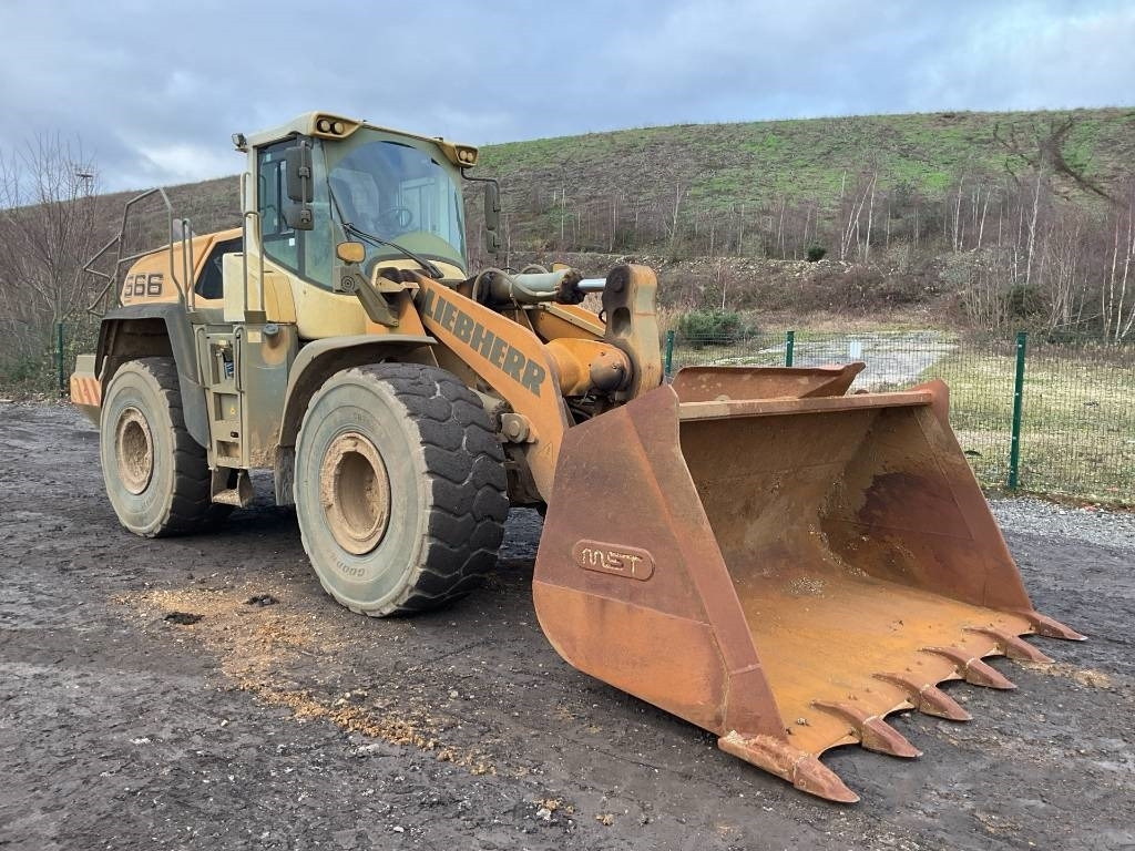 Liebherr L 566 - Колісний навантажувач: фото 4 Liebherr L 566 - Колісний навантажувач: фото 4