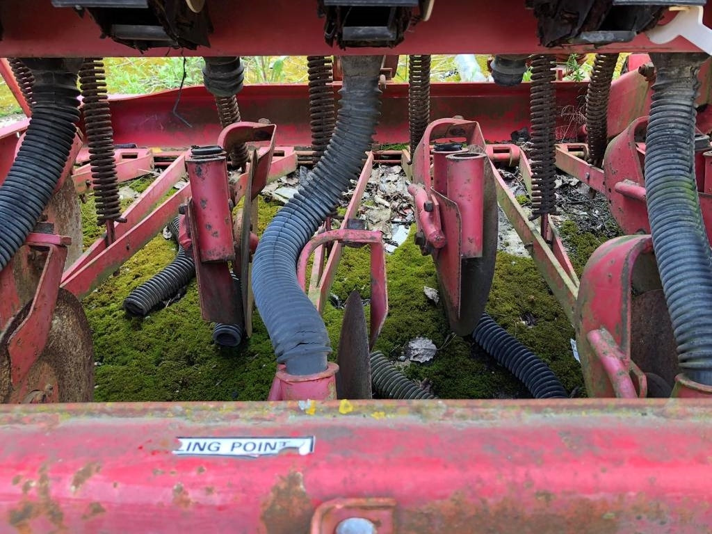 Massey Ferguson 30 - Посівний комплекс: фото 4 Massey Ferguson 30 - Посівний комплекс: фото 4