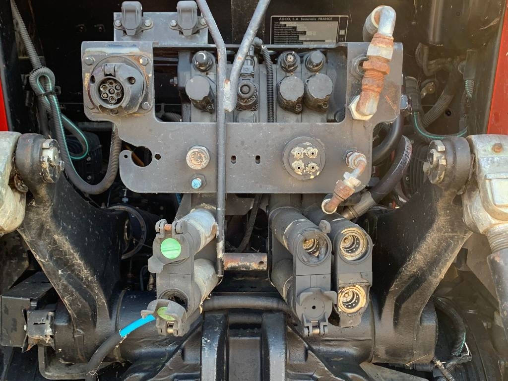 Трактор Massey Ferguson MF7485: фото 8 Трактор Massey Ferguson MF7485: фото 8