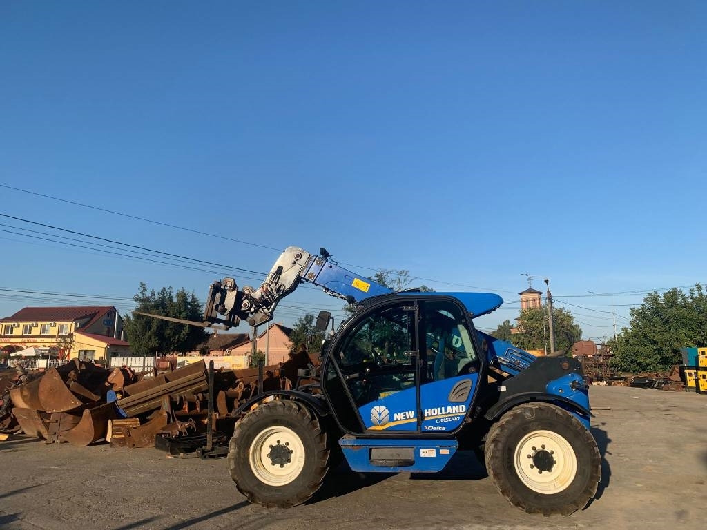 New Holland LM 5040 - Навантажувач телескопічний: фото 3 New Holland LM 5040 - Навантажувач телескопічний: фото 3