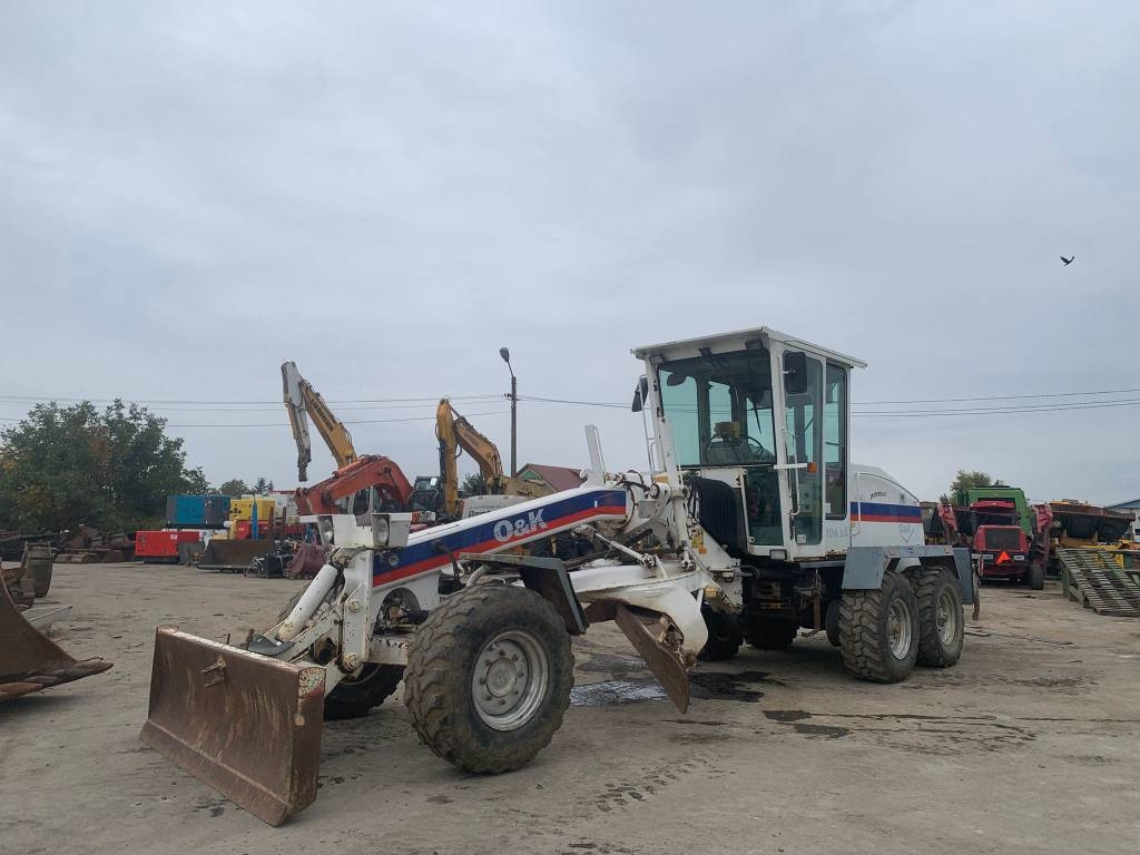 O&K F106.5A - Грейдер: фото 1 O&K F106.5A - Грейдер: фото 1