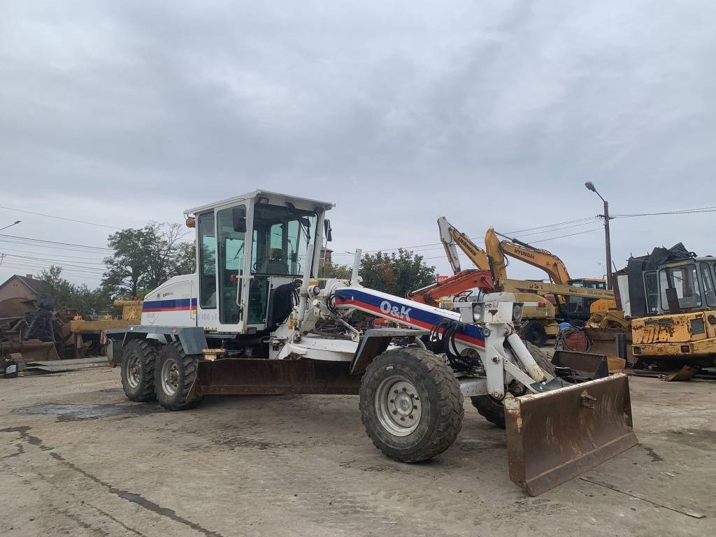 O&K F106.5A - Грейдер: фото 4 O&K F106.5A - Грейдер: фото 4