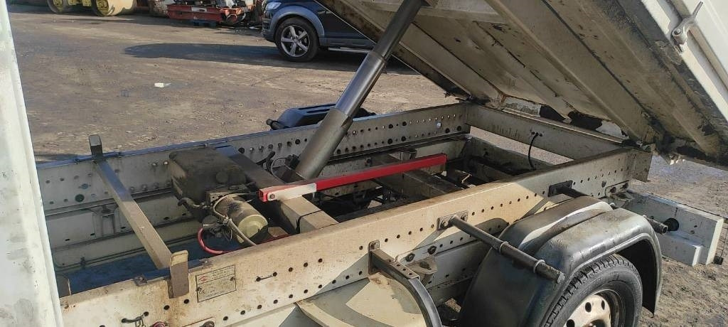 Renault Master 120 - Самоскид вантажівка: фото 4 Renault Master 120 - Самоскид вантажівка: фото 4