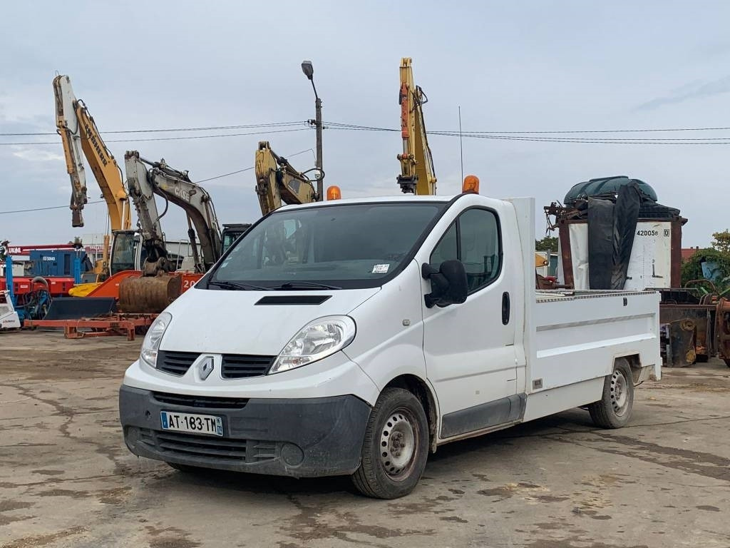 Renault Trafic - Суцільнометалевий фургон: фото 1 Renault Trafic - Суцільнометалевий фургон: фото 1