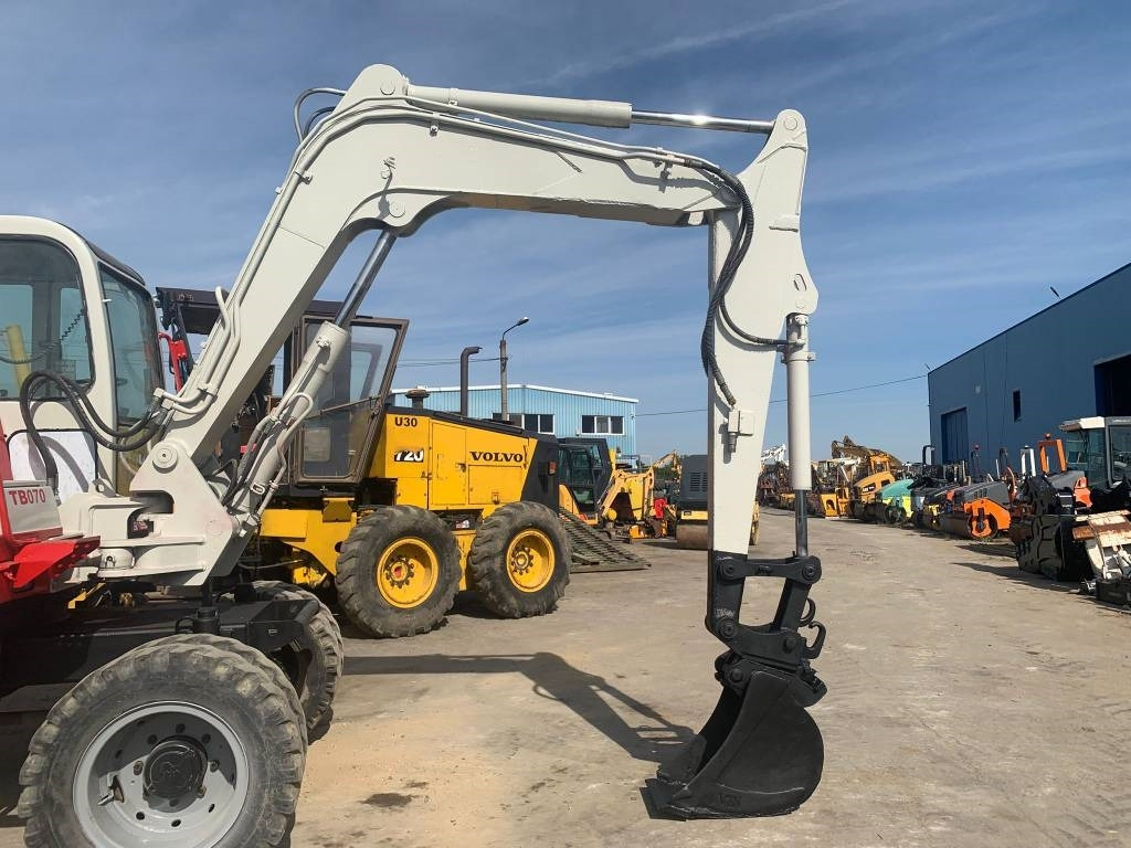 Takeuchi TB070W - Колісний екскаватор: фото 5 Takeuchi TB070W - Колісний екскаватор: фото 5