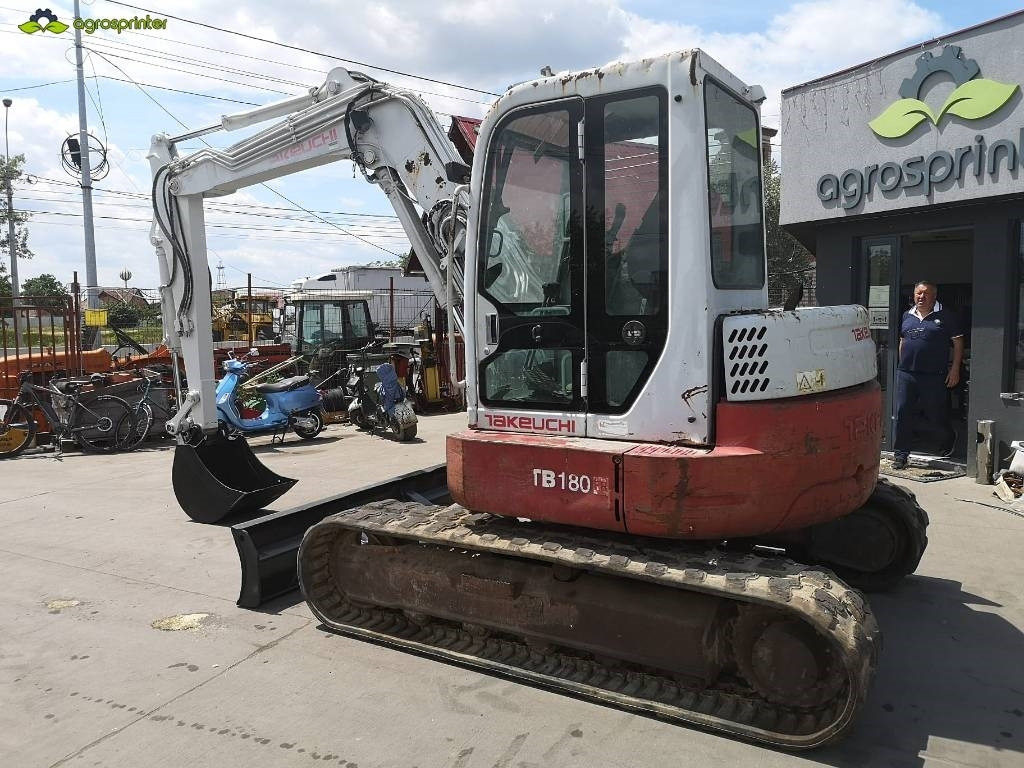 Takeuchi TB180FR - Міні-екскаватор: фото 4 Takeuchi TB180FR - Міні-екскаватор: фото 4