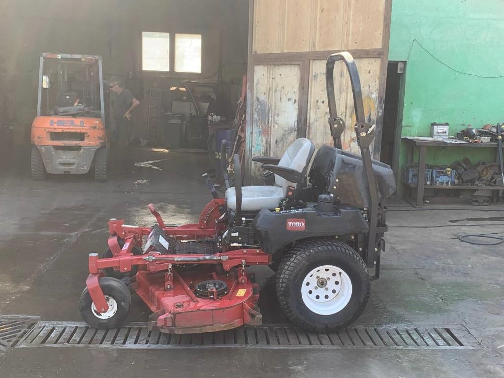 Toro Z MASTER PROFESSIONAL 7000 - Газонокосарка: фото 5 Toro Z MASTER PROFESSIONAL 7000 - Газонокосарка: фото 5