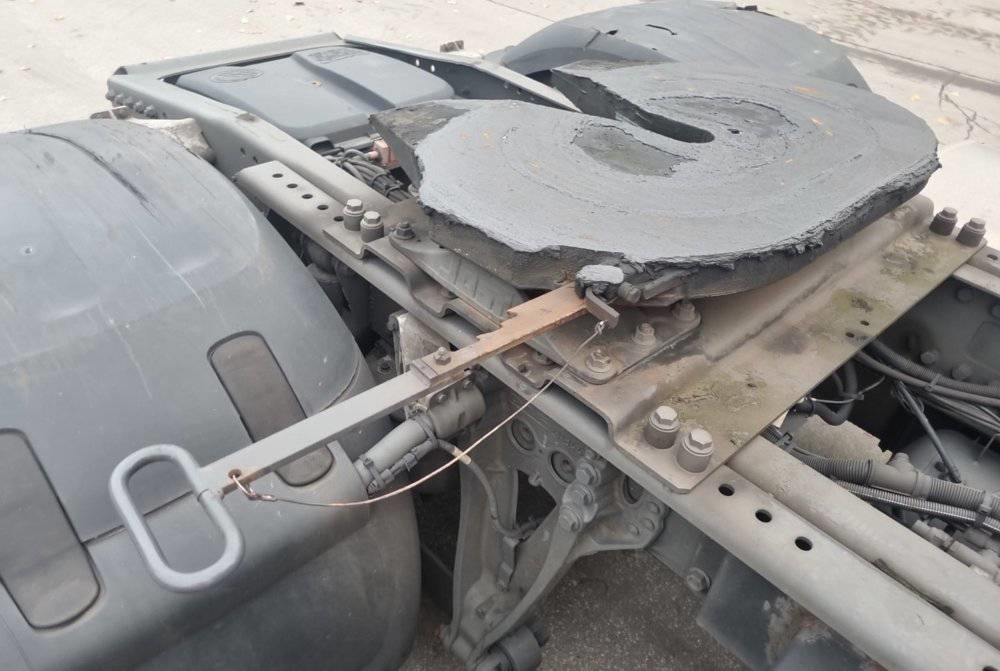 DAF CF 410 - Тягач: фото 4 DAF CF 410 - Тягач: фото 4