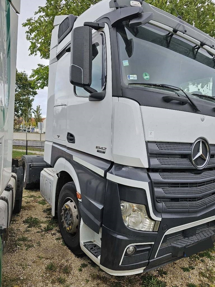 Mercedes-Benz Actros 1842 - Тягач: фото 2 Mercedes-Benz Actros 1842 - Тягач: фото 2