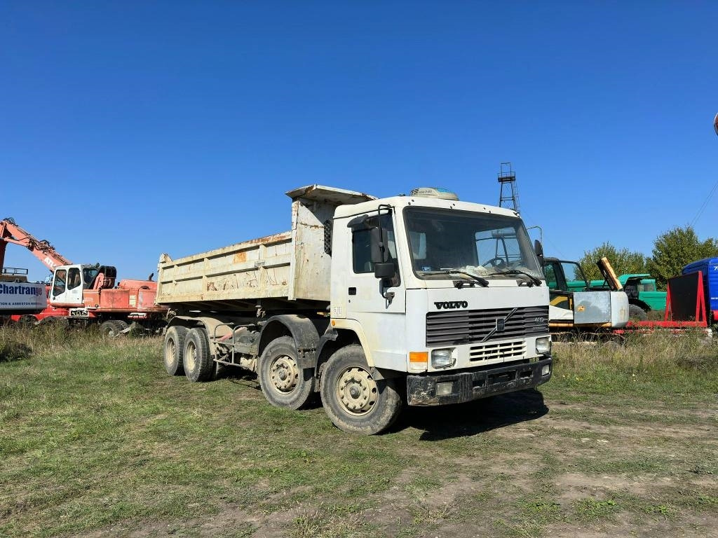 Volvo FL 10 - Самоскид вантажівка: фото 4 Volvo FL 10 - Самоскид вантажівка: фото 4