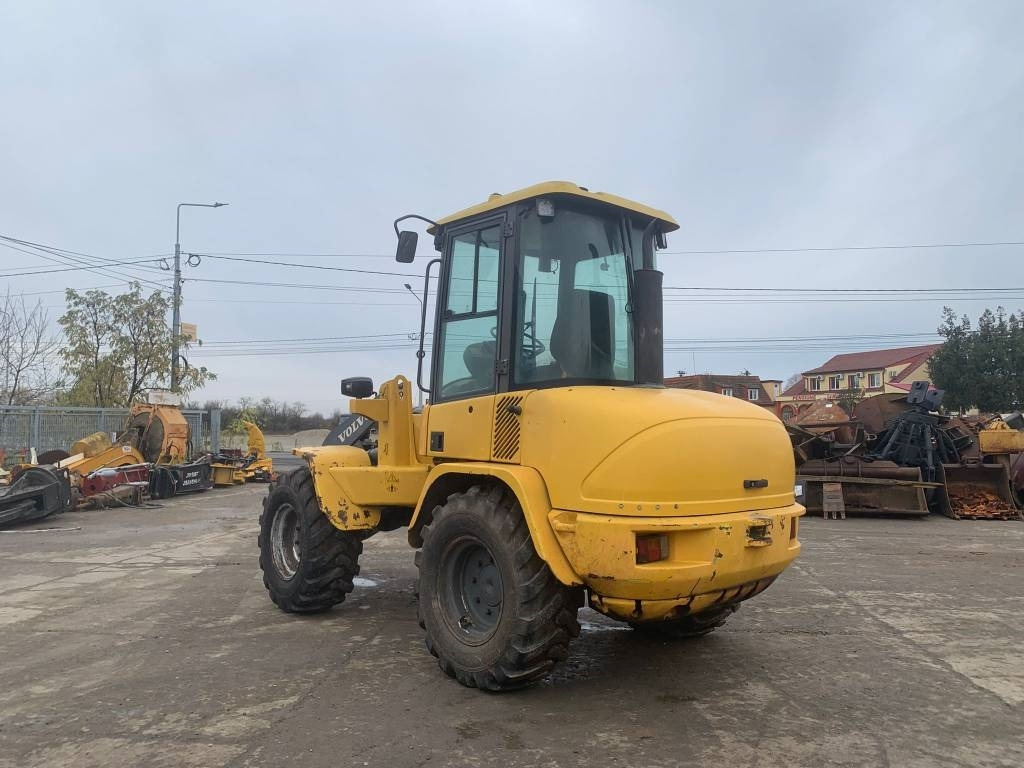 Volvo L 35 B - Колісний навантажувач: фото 4 Volvo L 35 B - Колісний навантажувач: фото 4