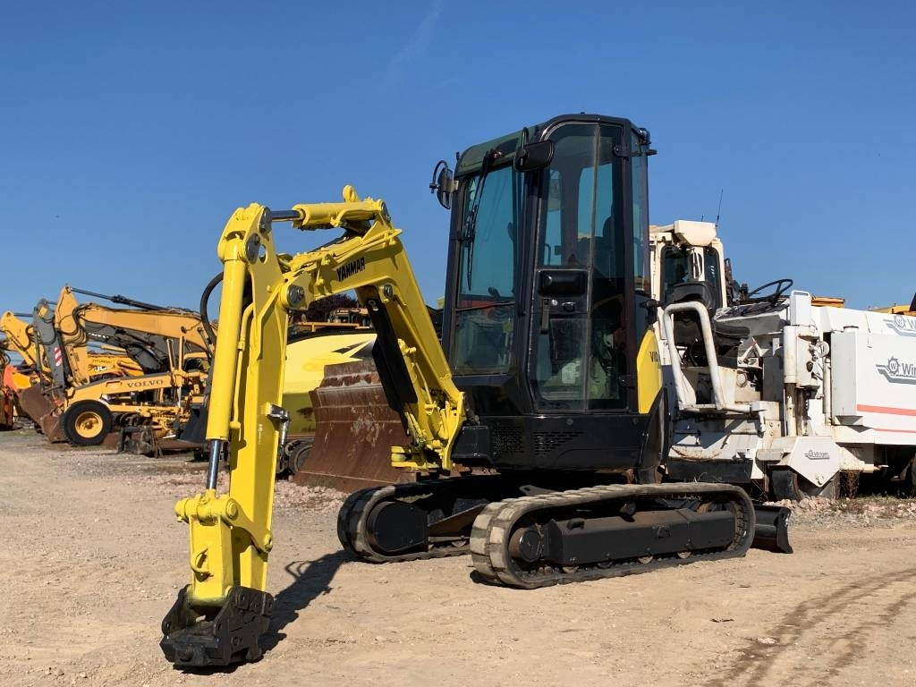 Yanmar Vio 25-4 - Міні-екскаватор: фото 1 Yanmar Vio 25-4 - Міні-екскаватор: фото 1
