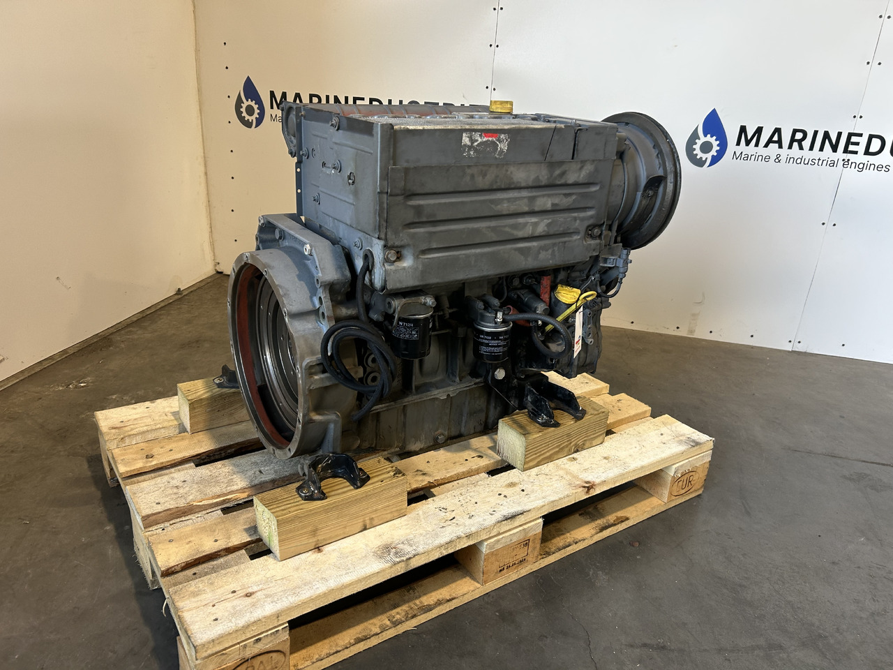 Двигун в категорії Будівельна техніка Deutz F4L 2011: фото 9