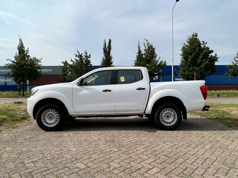 Nissan Navara 4x4 - 22 UNITS - 2.5 D Double Cab - XE - EURO 2 - NEW!! READY FOR WORK!!! - Пікап, Вантажопасажирський фургон: фото 2 Nissan Navara 4x4 - 22 UNITS - 2.5 D Double Cab - XE - EURO 2 - NEW!! READY FOR WORK!!! - Пікап, Вантажопасажирський фургон: фото 2