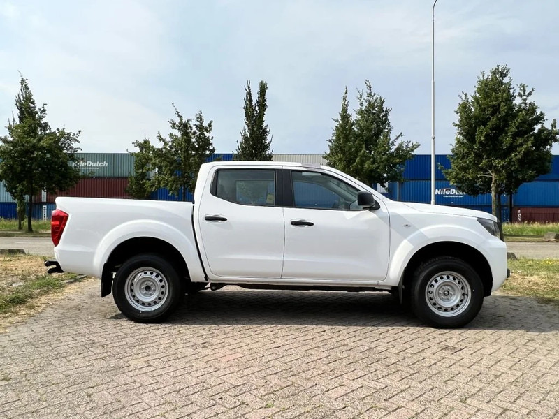 Nissan Navara 4x4 - 22 UNITS - 2.5 D Double Cab - XE - EURO 2 - NEW!! READY FOR WORK!!! - Пікап, Вантажопасажирський фургон: фото 5 Nissan Navara 4x4 - 22 UNITS - 2.5 D Double Cab - XE - EURO 2 - NEW!! READY FOR WORK!!! - Пікап, Вантажопасажирський фургон: фото 5