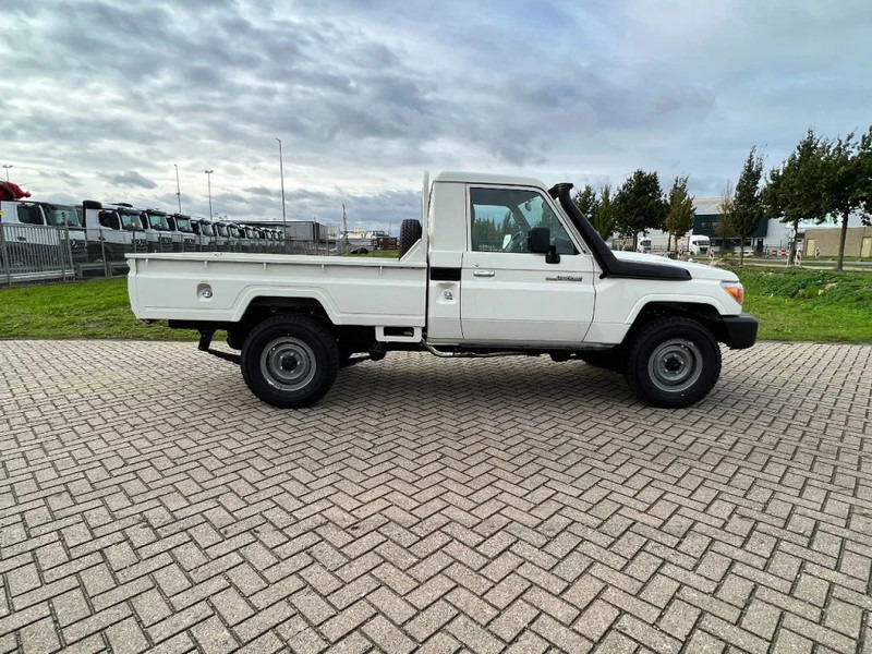 Toyota Land Cruiser HZJ79 4x4 4.2D Single Cab - EURO 3 - NEW!! 6 UNITS directly available - Пікап, Вантажопасажирський фургон: фото 5 Toyota Land Cruiser HZJ79 4x4 4.2D Single Cab - EURO 3 - NEW!! 6 UNITS directly available - Пікап, Вантажопасажирський фургон: фото 5