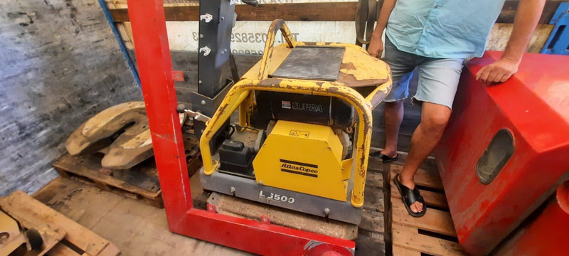 Atlas-Copco Rüttelplatte LJ500 - Віброплита: фото 1 Atlas-Copco Rüttelplatte LJ500 - Віброплита: фото 1