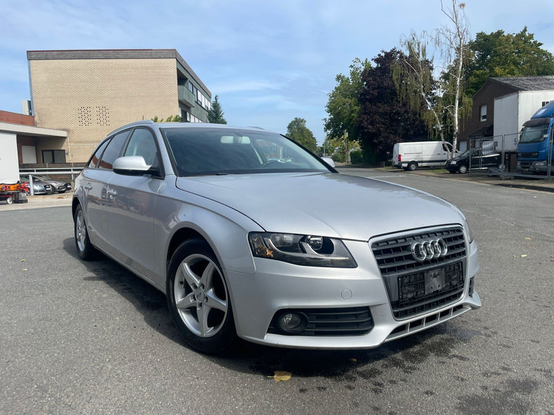 Audi A4 - Легковий автомобіль: фото 2 Audi A4 - Легковий автомобіль: фото 2
