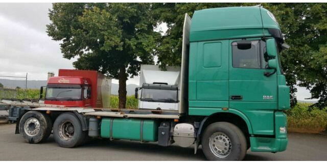 DAF XF105-460Super Spacs Cap G.Haus/Hoch Retarder - Лісовоз: фото 3 DAF XF105-460Super Spacs Cap G.Haus/Hoch Retarder - Лісовоз: фото 3