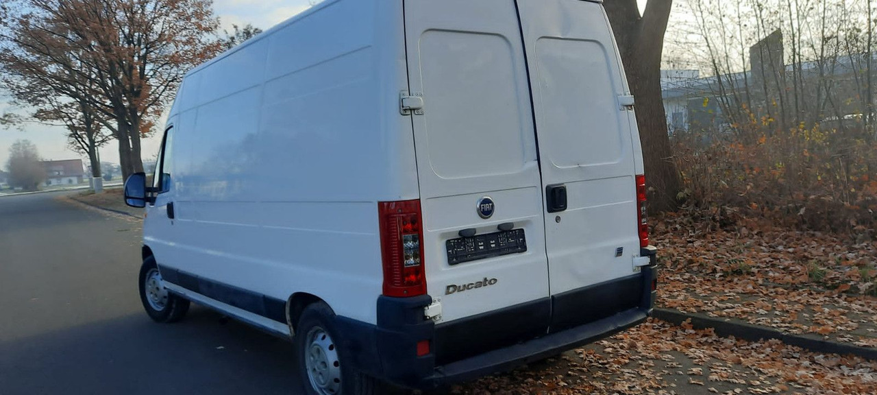 Fiat Ducato Maxi - Суцільнометалевий фургон: фото 3 Fiat Ducato Maxi - Суцільнометалевий фургон: фото 3