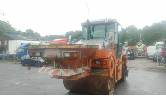 Hamm DV90 VO mit Streuer Klima German Maschine - Дорожній каток: фото 5 Hamm DV90 VO mit Streuer Klima German Maschine - Дорожній каток: фото 5