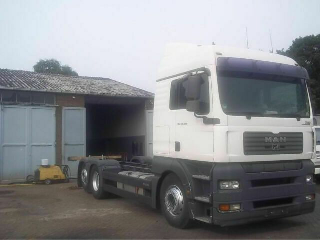 MAN 26.390 Fahrgestell Schaltgetriebe - Вантажівка шасі: фото 3 MAN 26.390 Fahrgestell Schaltgetriebe - Вантажівка шасі: фото 3