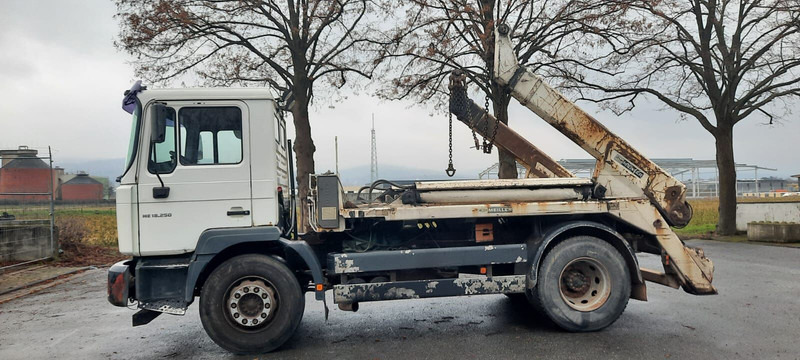 MAN M38 - Скіповий навантажувач вантажівка: фото 3 MAN M38 - Скіповий навантажувач вантажівка: фото 3