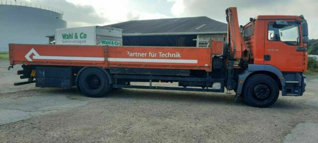 MAN TG-M18.280PS Hiab 111B-2 mit Funk - Бортова вантажівка/ Платформа, Вантажівка з маніпулятором: фото 4 MAN TG-M18.280PS Hiab 111B-2 mit Funk - Бортова вантажівка/ Платформа, Вантажівка з маніпулятором: фото 4