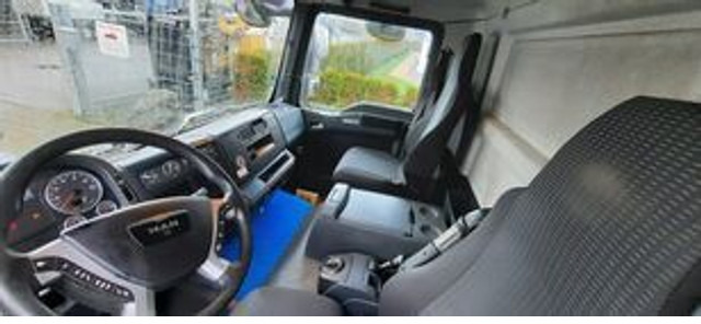 MAN TGM 12.250PS Plane/Spr.mit Anh. 120m3 - Тентована вантажівка: фото 5 MAN TGM 12.250PS Plane/Spr.mit Anh. 120m3 - Тентована вантажівка: фото 5