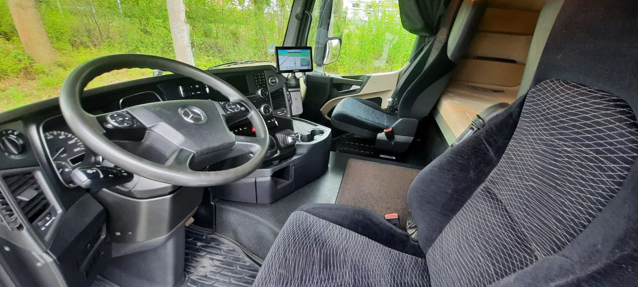 Mercedes-Benz 2545 Actros Pritsche Kran Palfinger PK21001 - Бортова вантажівка/ Платформа, Вантажівка з маніпулятором: фото 5 Mercedes-Benz 2545 Actros Pritsche Kran Palfinger PK21001 - Бортова вантажівка/ Платформа, Вантажівка з маніпулятором: фото 5