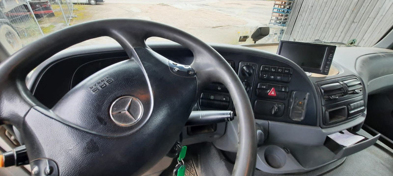 Mercedes-Benz 2641K 6x2 Abroller Klima - Гаковий мультиліфт вантажівка: фото 5 Mercedes-Benz 2641K 6x2 Abroller Klima - Гаковий мультиліфт вантажівка: фото 5
