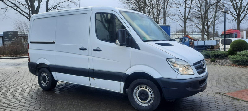 Mercedes-Benz Sprinter 316 Kastenwagen - Легковий фургон: фото 1 Mercedes-Benz Sprinter 316 Kastenwagen - Легковий фургон: фото 1