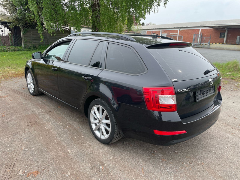 Škoda Octavia 2.0 TDI Green tec Solution Combi - Універсал: фото 2 Škoda Octavia 2.0 TDI Green tec Solution Combi - Універсал: фото 2