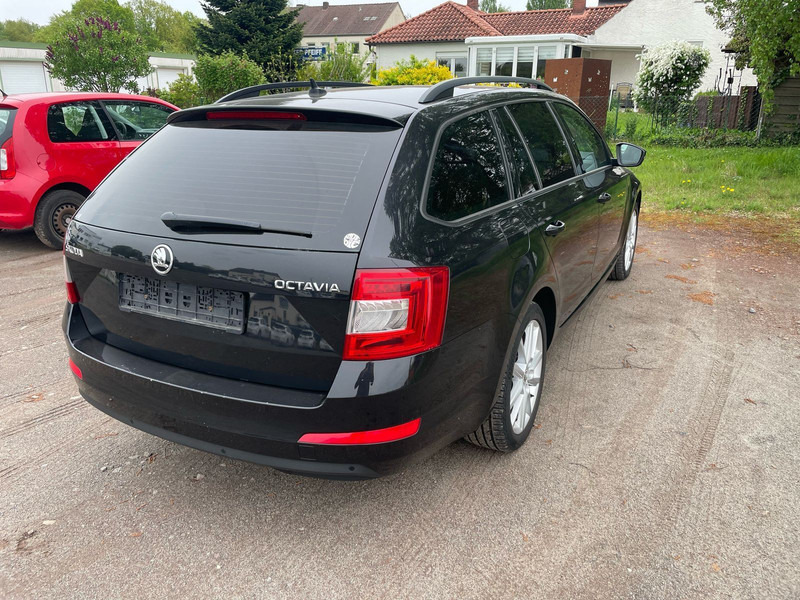 Škoda Octavia 2.0 TDI Green tec Solution Combi - Універсал: фото 3 Škoda Octavia 2.0 TDI Green tec Solution Combi - Універсал: фото 3